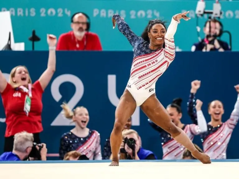 Simone Biles Paris 2024 Gold